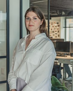 emilie.jpg